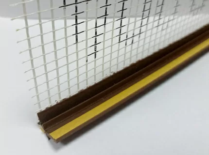 Профиль примыкания оконный с сеткой Коричневый RAL-8017 ПВХ 6 мм 2,5 м самоклеящийся